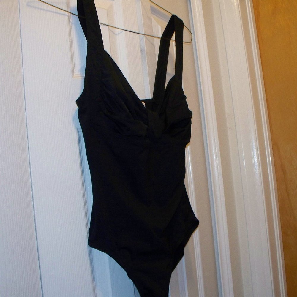 Black Swimsuit 16W